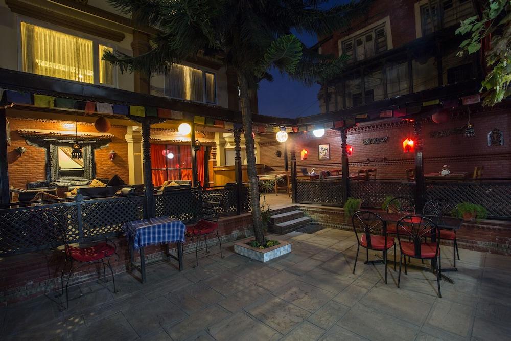 Hotel Encounter Nepal & Spa Katmandu Kültér fotó